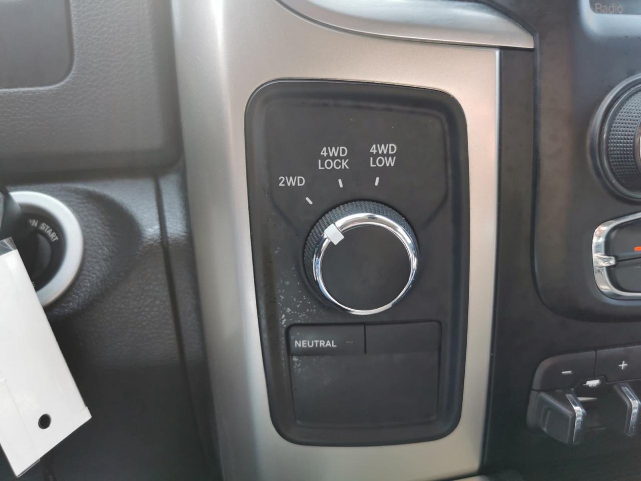 2015 RAM 2500 SLT  SWB - Photo #25
