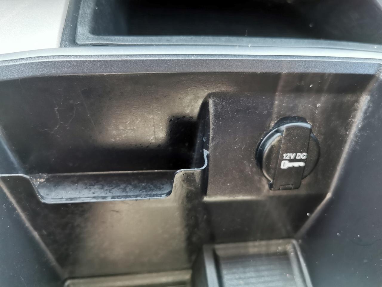 2015 RAM 2500 SLT  SWB - Photo #28