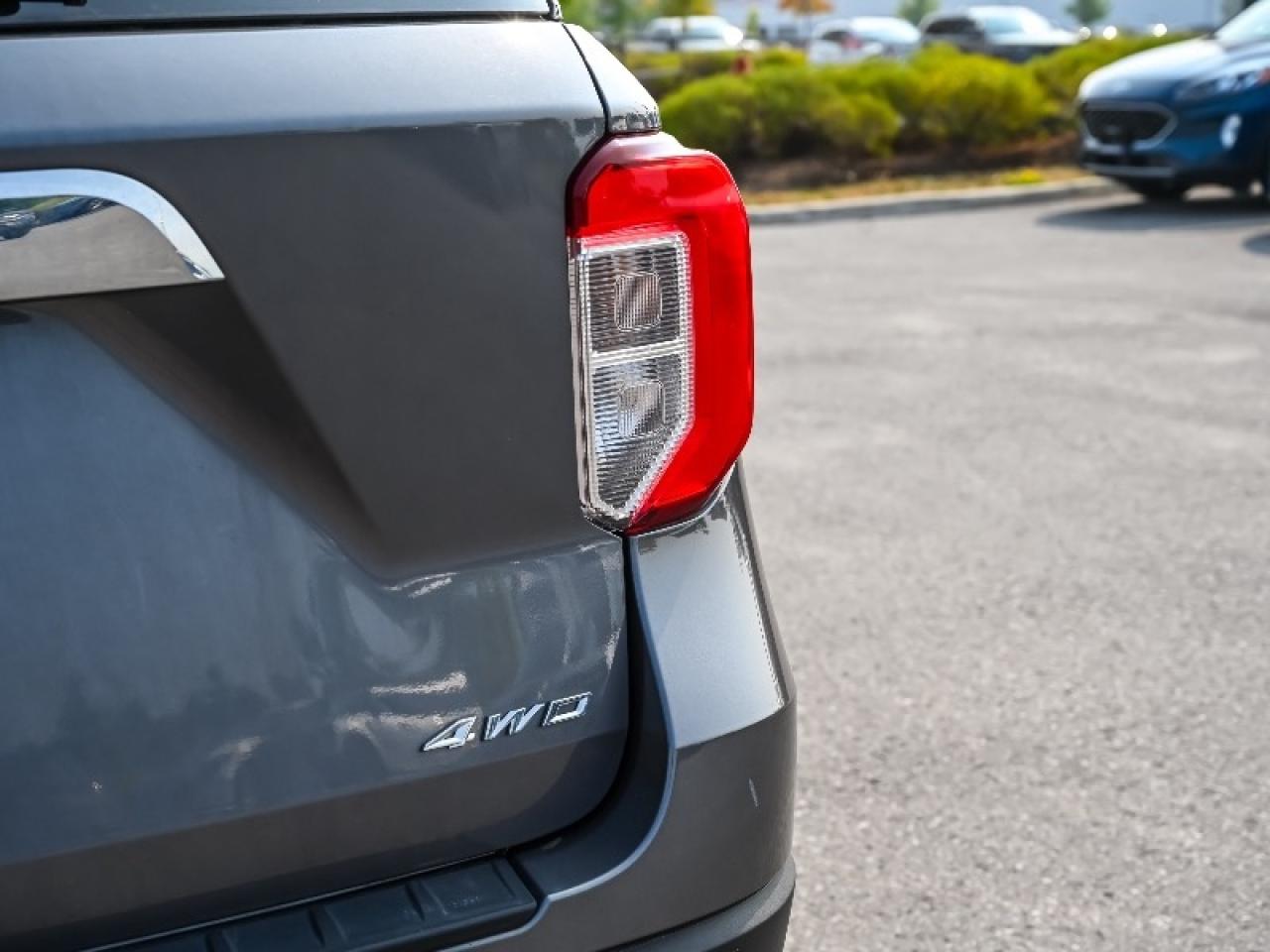 2021 Ford Explorer XLT Photo