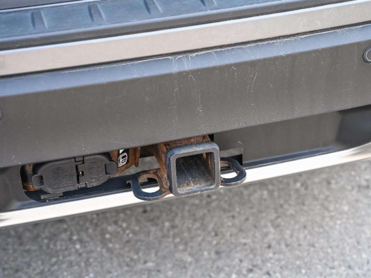 2021 Ford Explorer XLT Photo