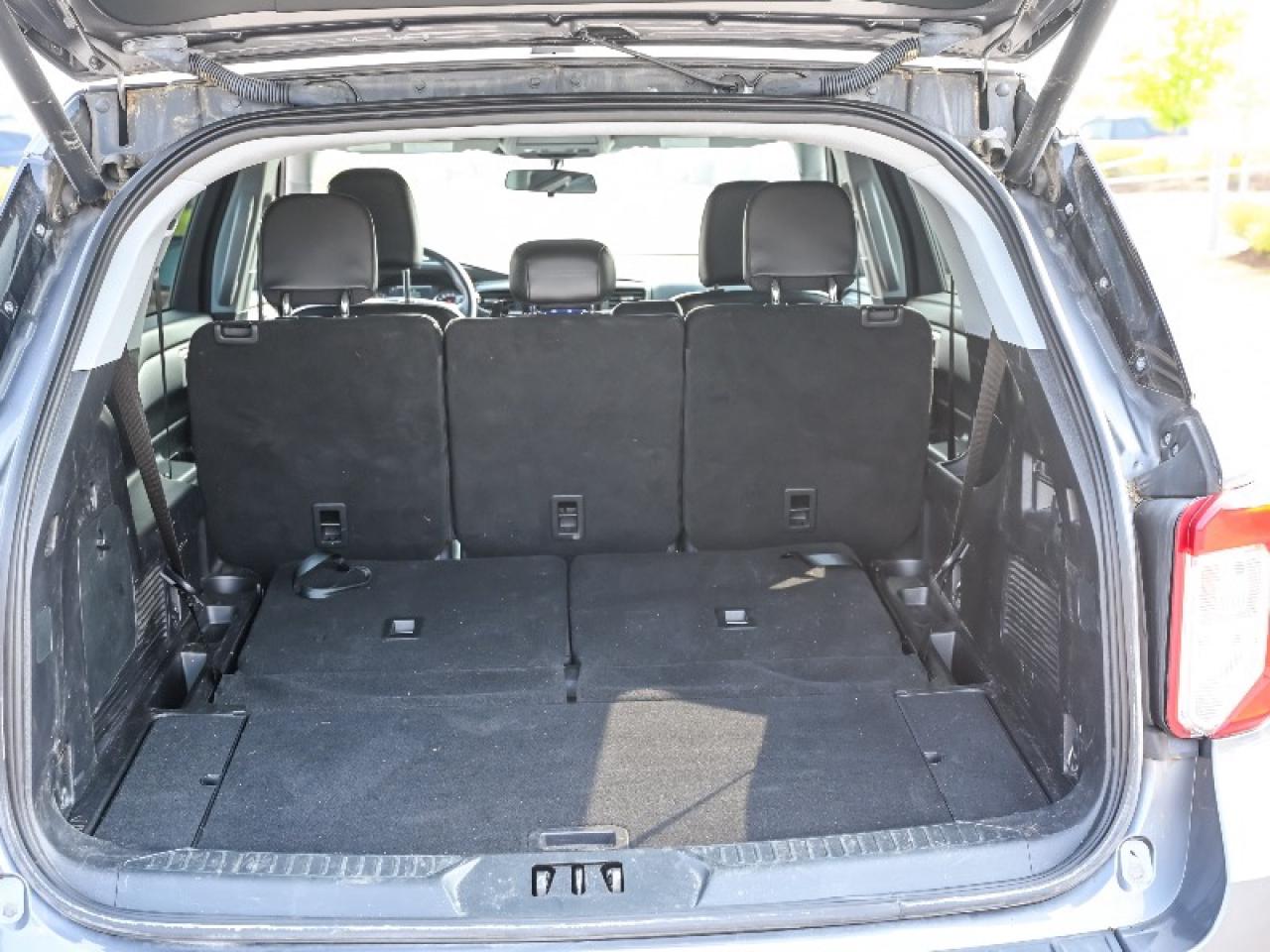 2021 Ford Explorer XLT Photo