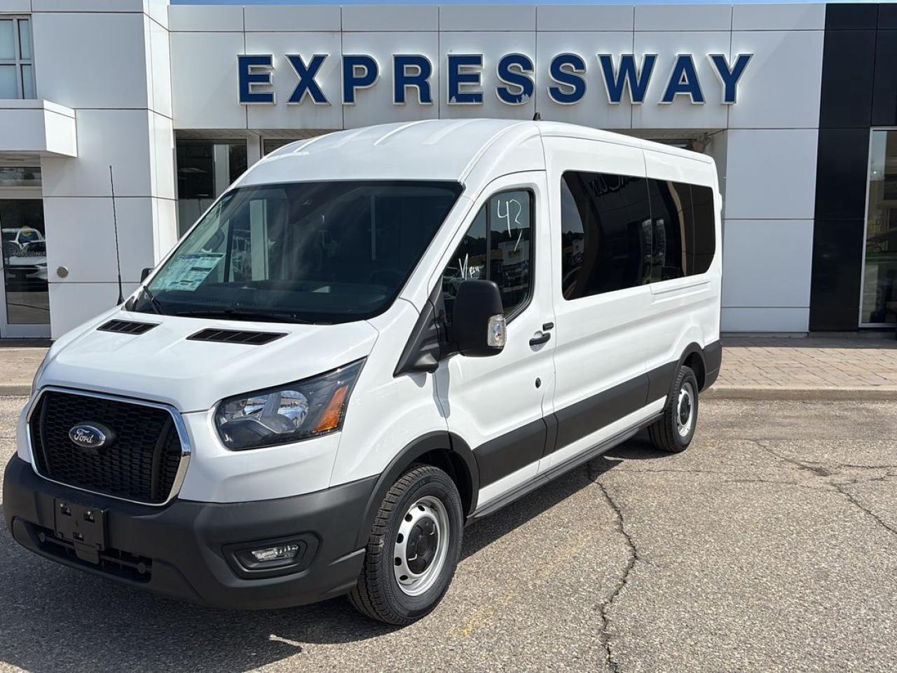 New 2025 Ford Transit Passenger Wagon XL for sale in New Hamburg, ON