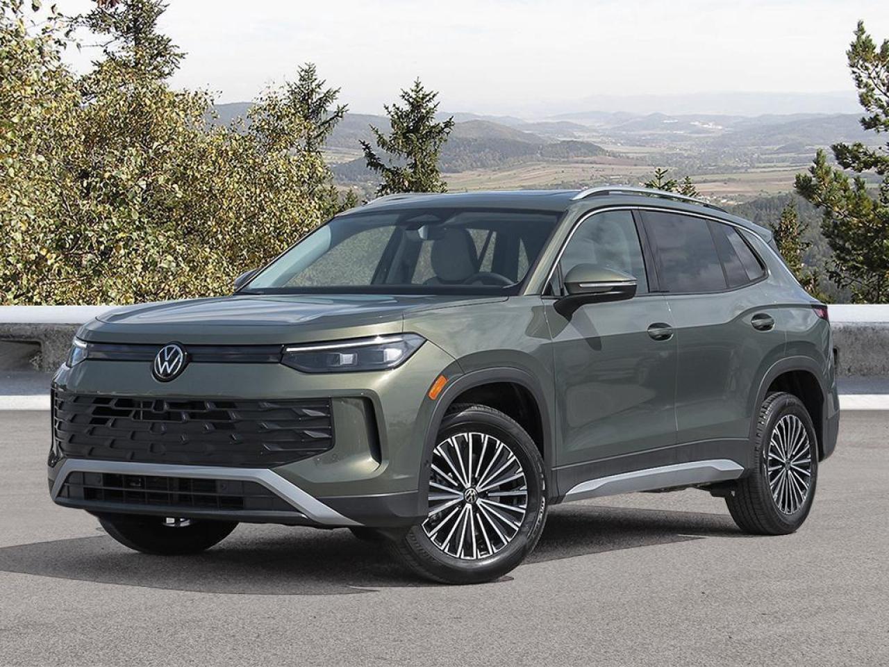 New 2025 Volkswagen Tiguan COMFORTLINE for sale in Surrey, BC