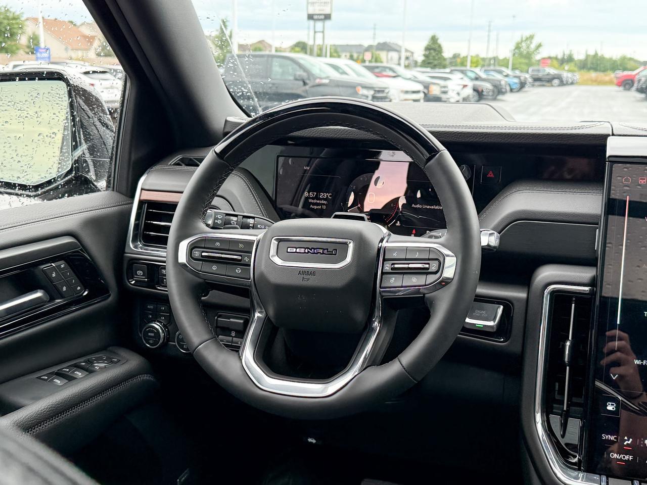 2025 GMC Yukon Denali 6.2L V8 WITH REMOTE START/ENTRY, SUNROOF, HEATED SEATS, HEATED STEERING WHEEL, VENTILATED SEATS, POWER LIFTGATE, HD SURROUND VISION, BOSE SPEAKER SYSTEM Photo