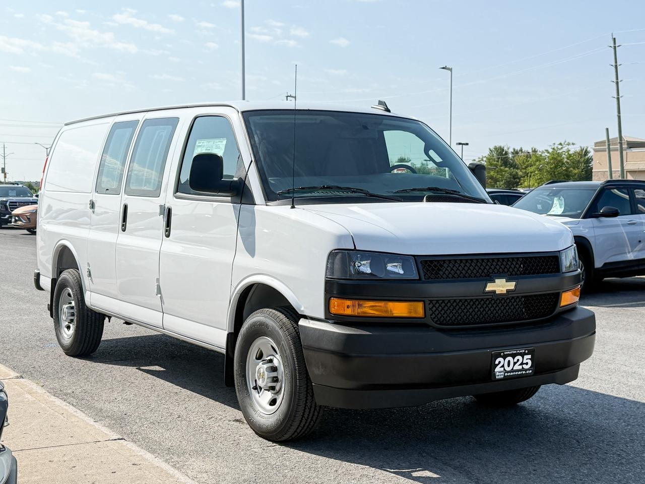 2025 Chevrolet Express 2500 Work Van 4.3L V6 WITH REMOTE ENTRY, CRUISE CONTROL, REAR VISION CAMERA, BLUETOOTH Photo