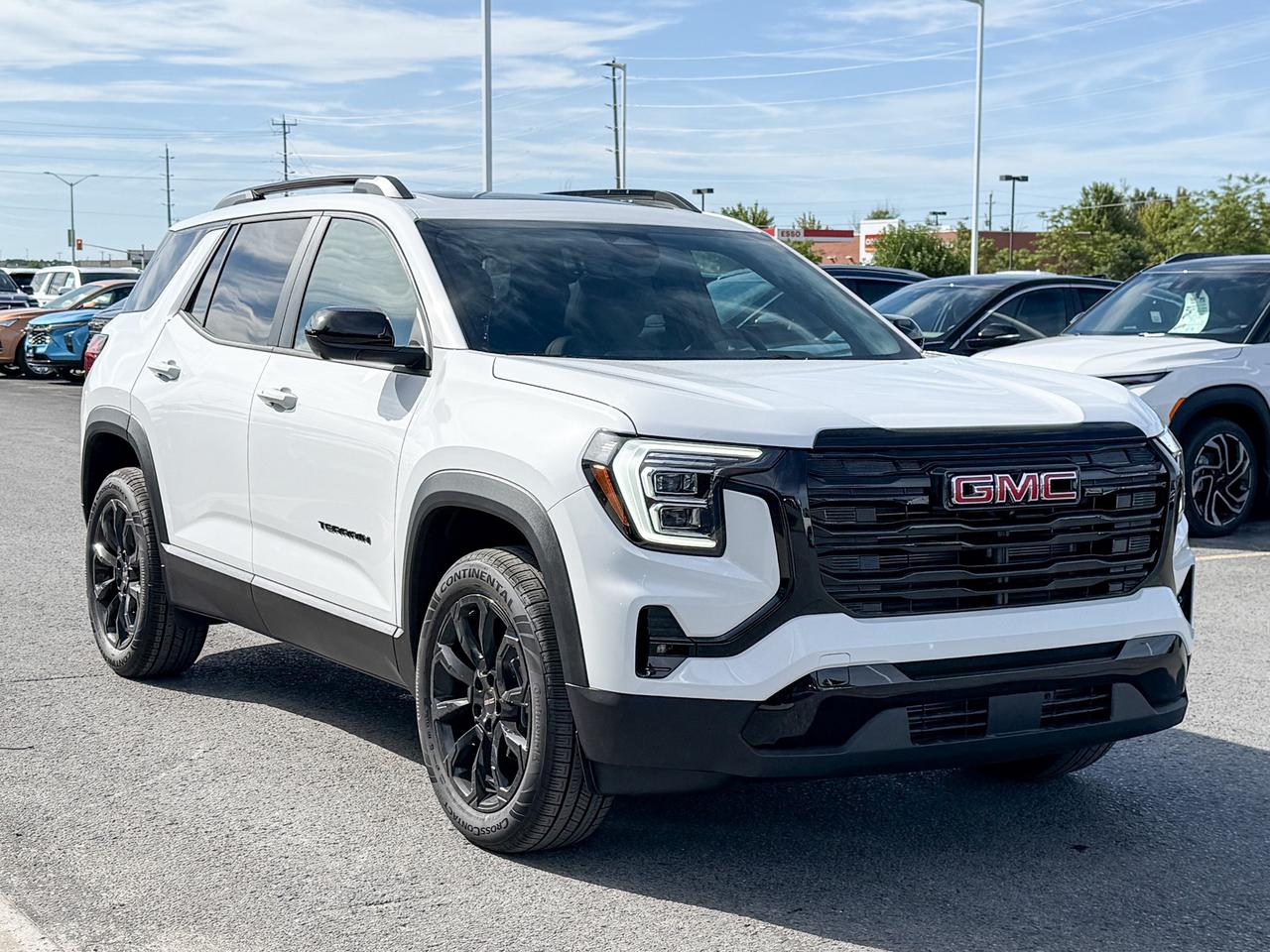 2026 GMC Terrain Elevation 1.5L 4 CYL WITH REMOTE START/ENTRY, HEATED SEATS, HEATED STEERING WHEEL, ADAPTIVE CRUISE CONTROL, HD SURROUND VISION, APPLE CARPLAY AND ANDROID AUTO Photo