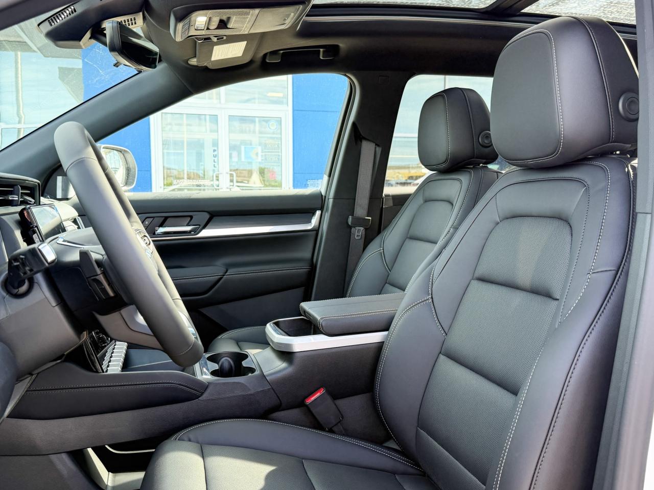 2026 GMC Terrain Elevation 1.5L 4 CYL WITH REMOTE START/ENTRY, HEATED SEATS, HEATED STEERING WHEEL, ADAPTIVE CRUISE CONTROL, HD SURROUND VISION, APPLE CARPLAY AND ANDROID AUTO Photo