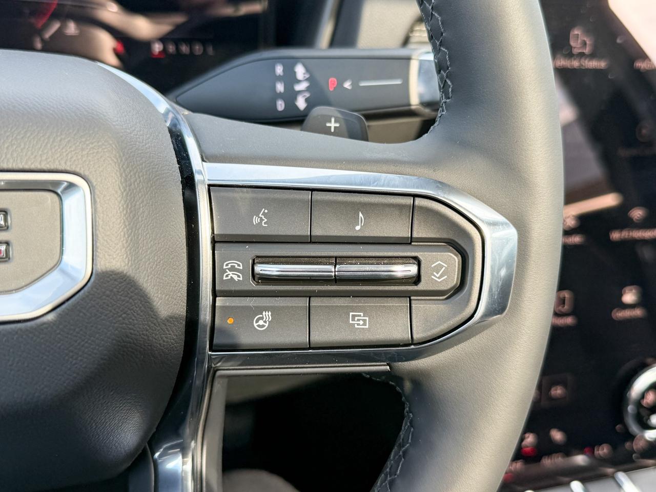 2026 GMC Terrain Elevation 1.5L 4 CYL WITH REMOTE START/ENTRY, HEATED SEATS, HEATED STEERING WHEEL, ADAPTIVE CRUISE CONTROL, HD SURROUND VISION, APPLE CARPLAY AND ANDROID AUTO Photo