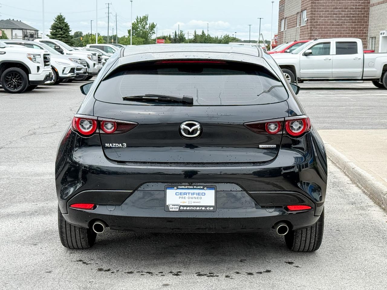 2023 Mazda MAZDA3 Sport GS Photo