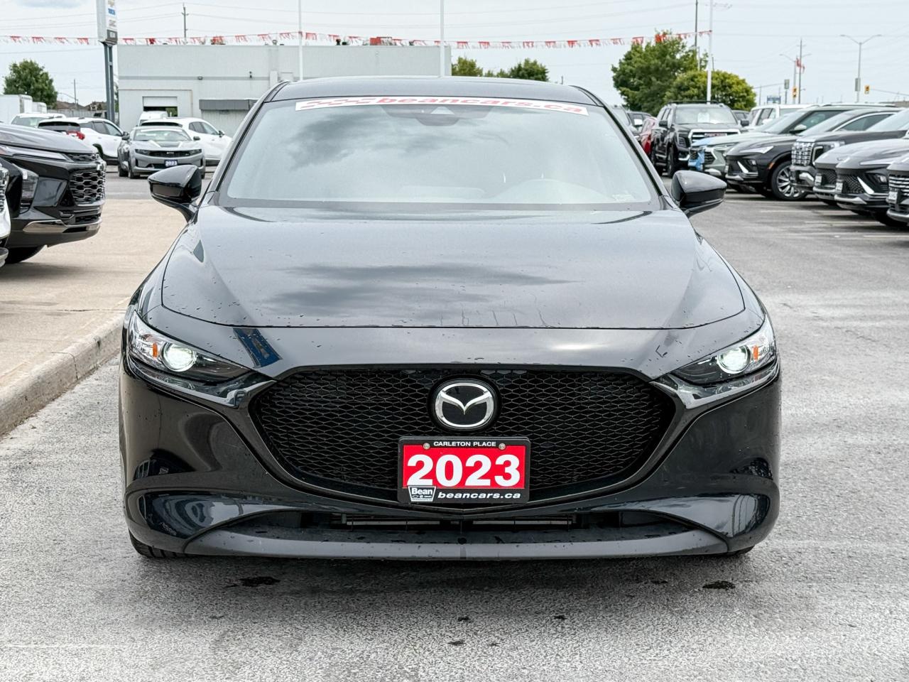 2023 Mazda MAZDA3 Sport GS Photo