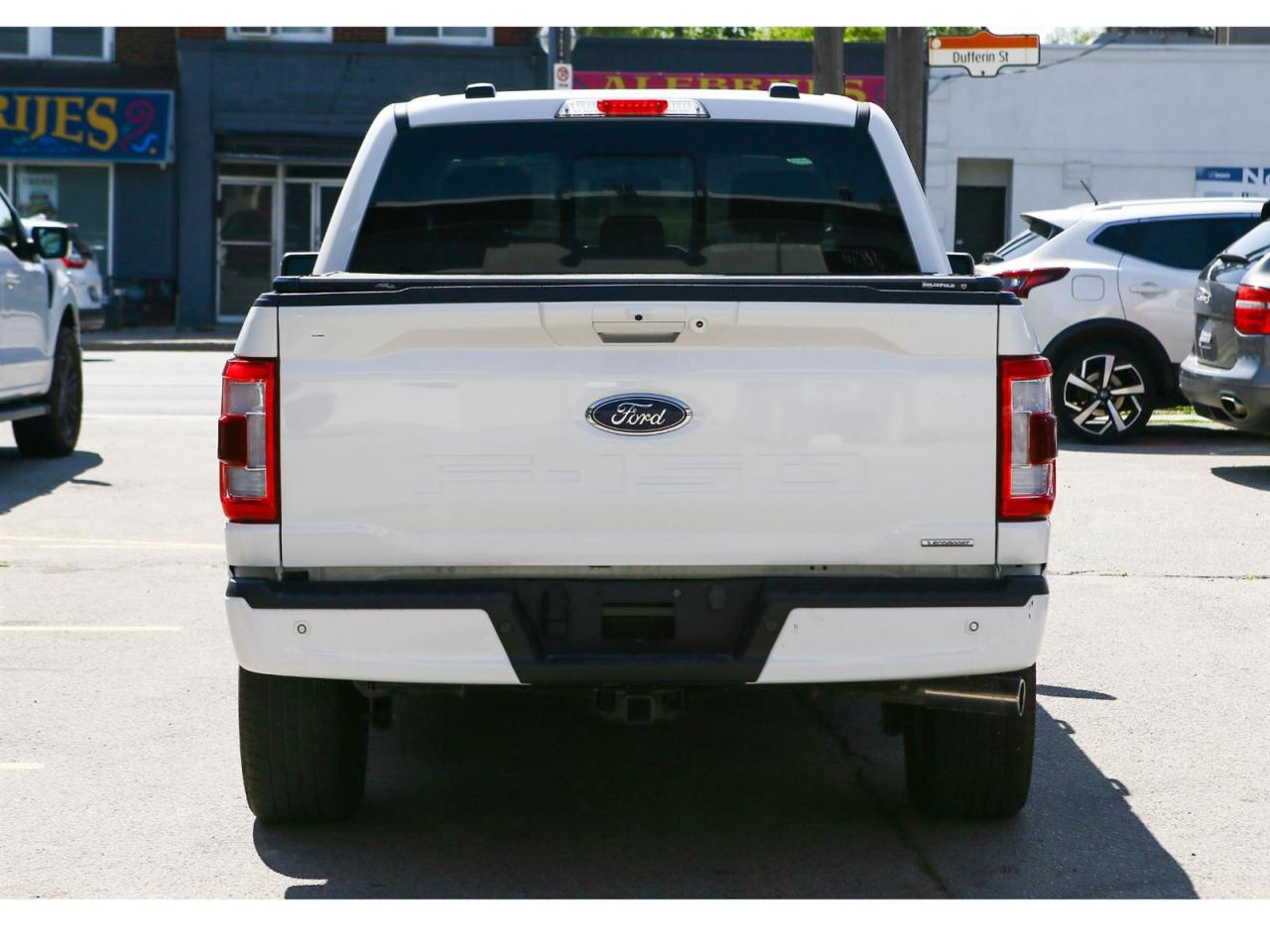 2023 Ford F-150 Lariat SuperCrew 6.5-ft. 4WD Photo