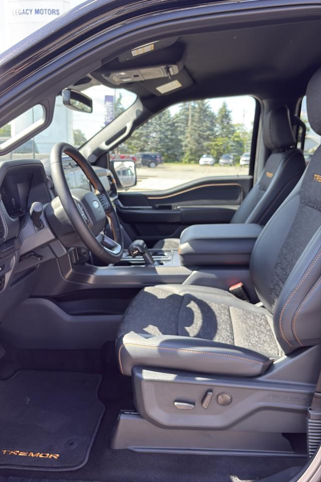 2025 Ford F-150  Photo5