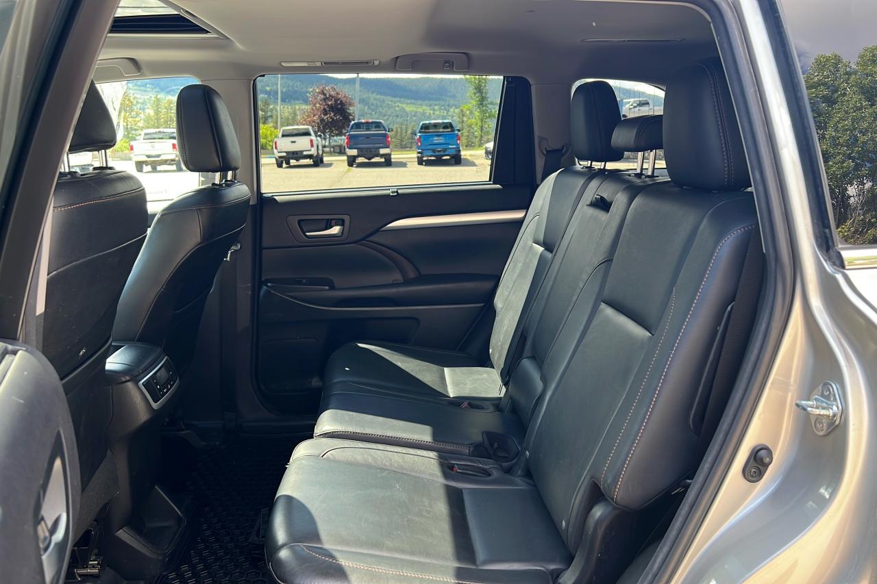 2016 Toyota Highlander XLE Photo