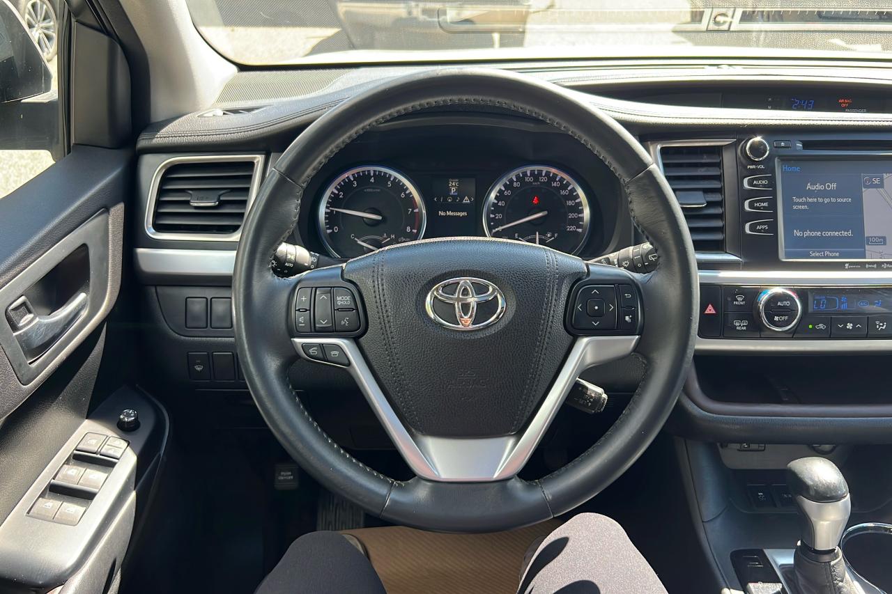 2016 Toyota Highlander XLE Photo