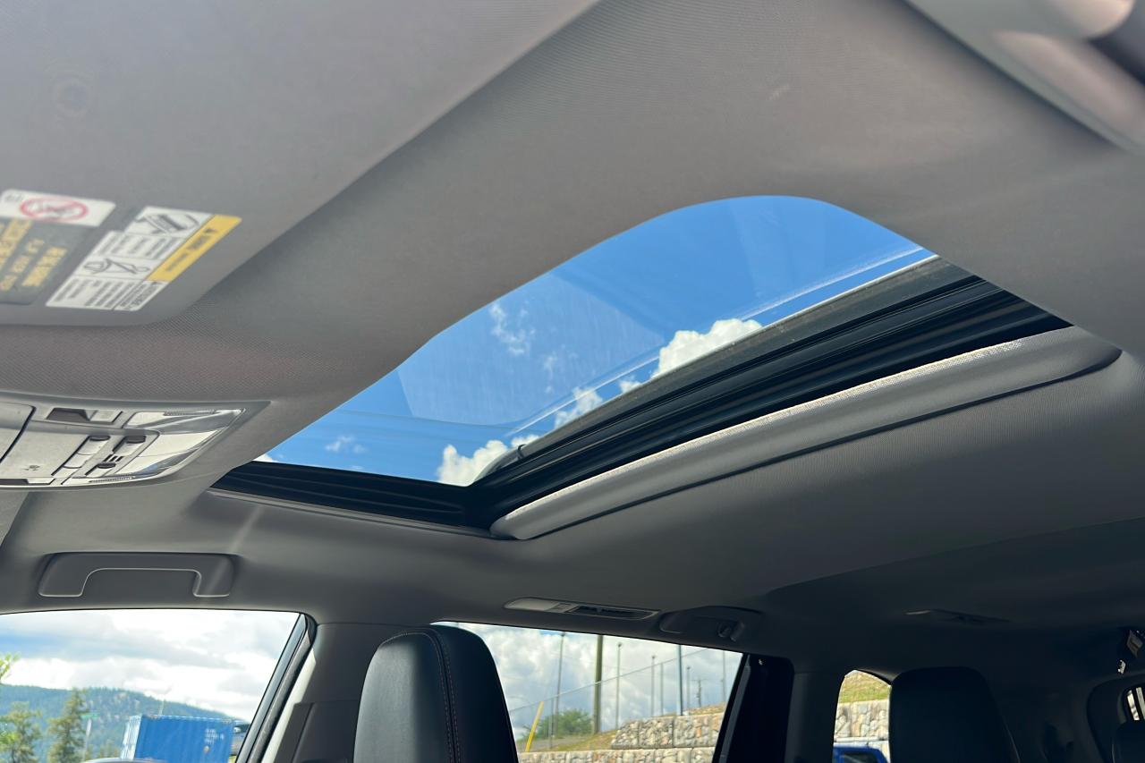 2016 Toyota Highlander XLE Photo