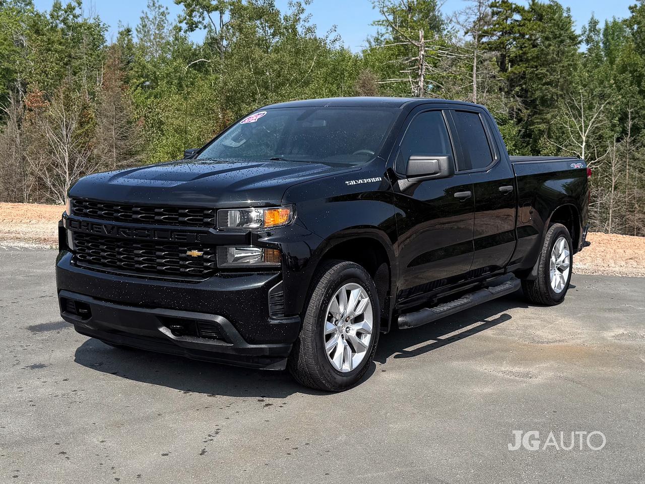 2020 Chevrolet Silverado 1500 4WD Double Cab 147" Custom