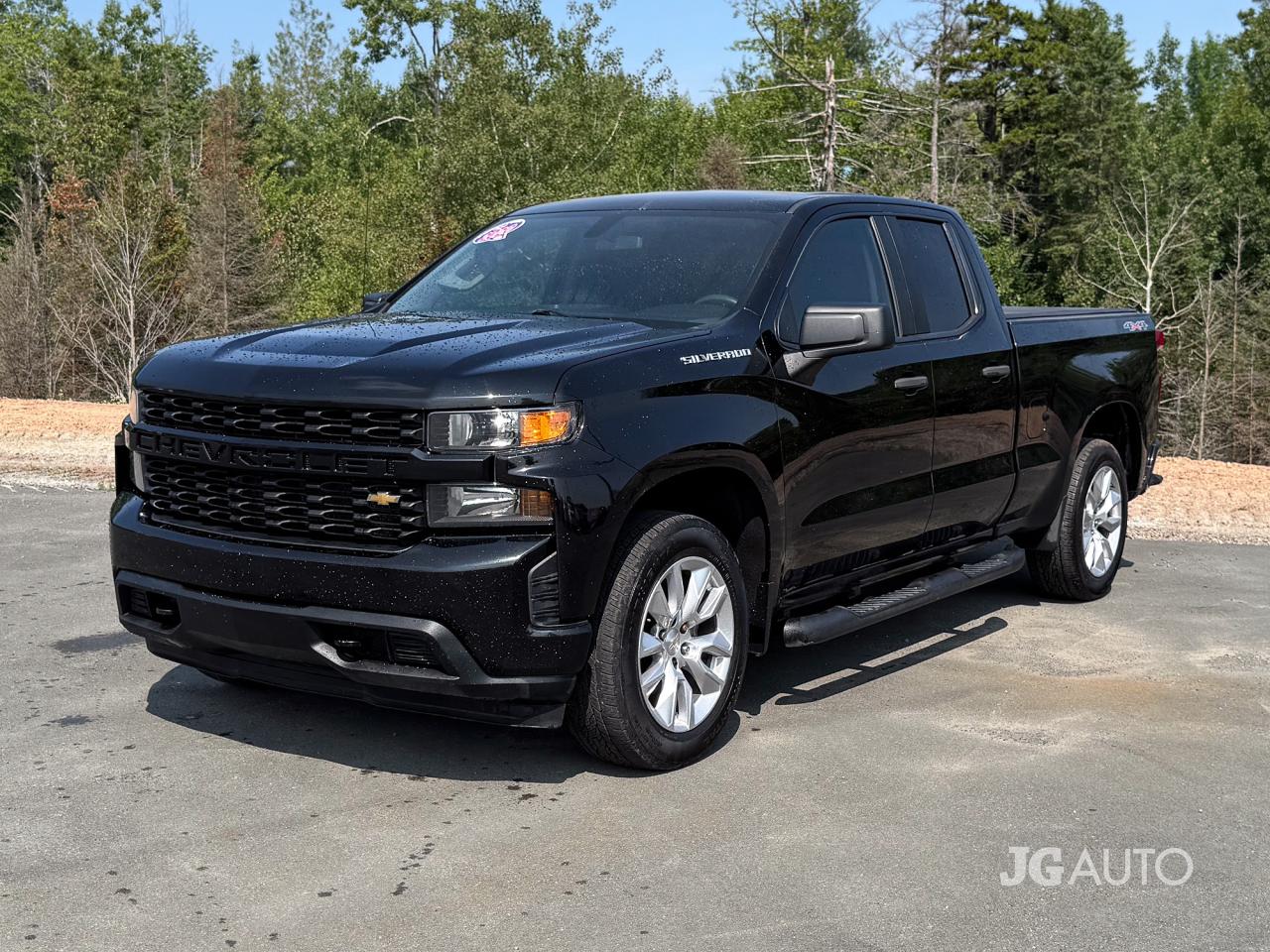 2020 Chevrolet Silverado 1500 4WD Double Cab 147" Custom