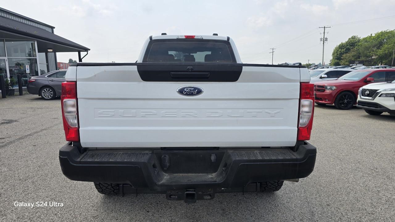 2022 Ford Super Duty 4WD Crew Cab 8' Box - Photo #4