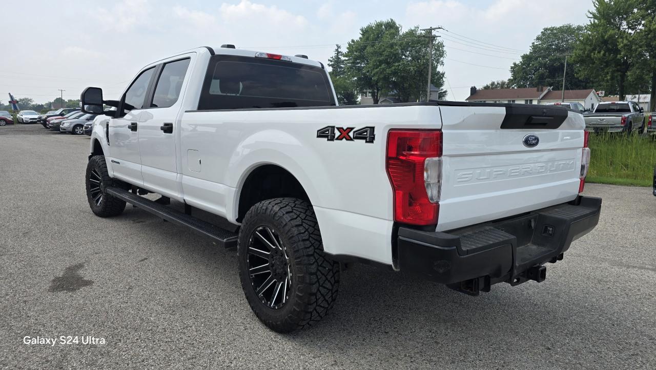 2022 Ford Super Duty 4WD Crew Cab 8' Box - Photo #3
