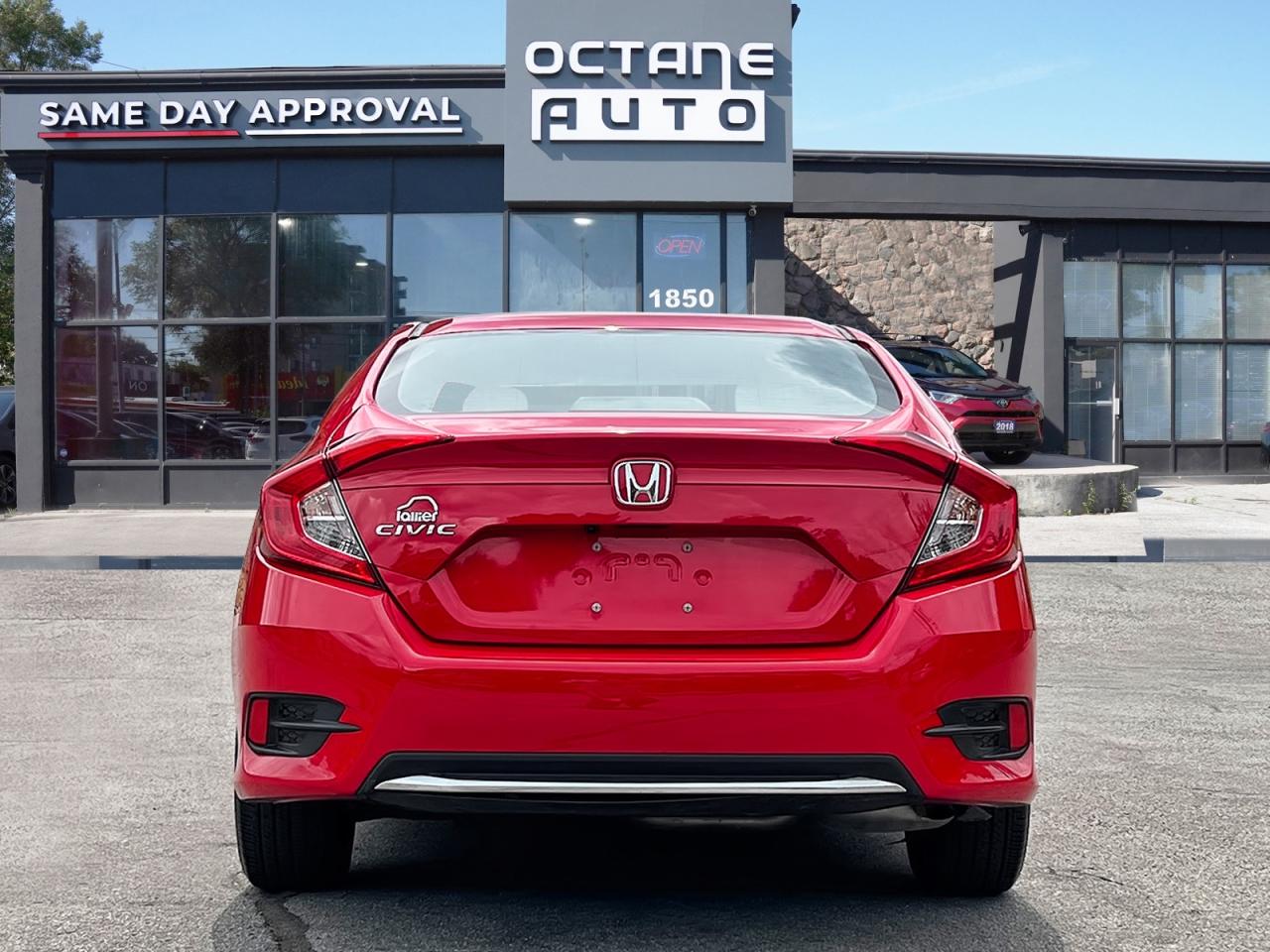 2019 Honda Civic LX Sedan CVT Photo4