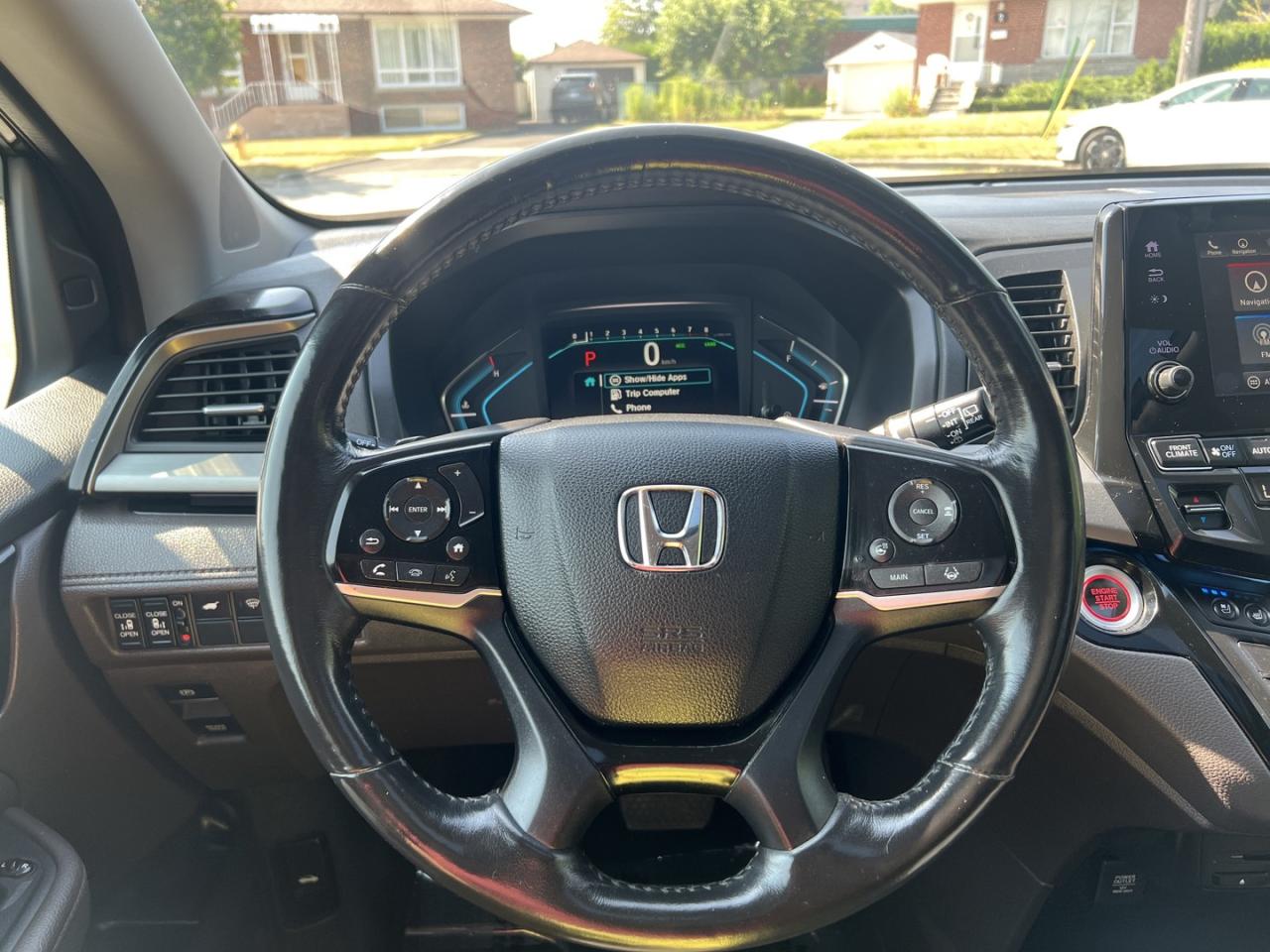 2018 Honda Odyssey Touring - Photo #15