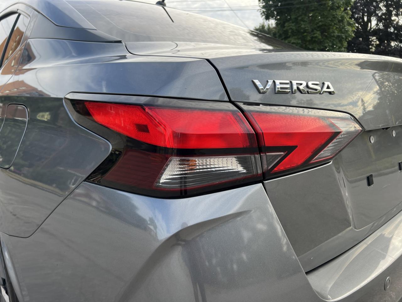 2021 Nissan Versa S CVT - Photo #8