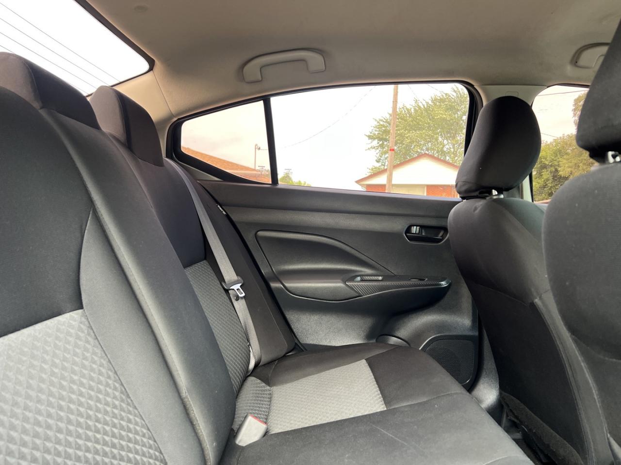 2021 Nissan Versa S CVT - Photo #9