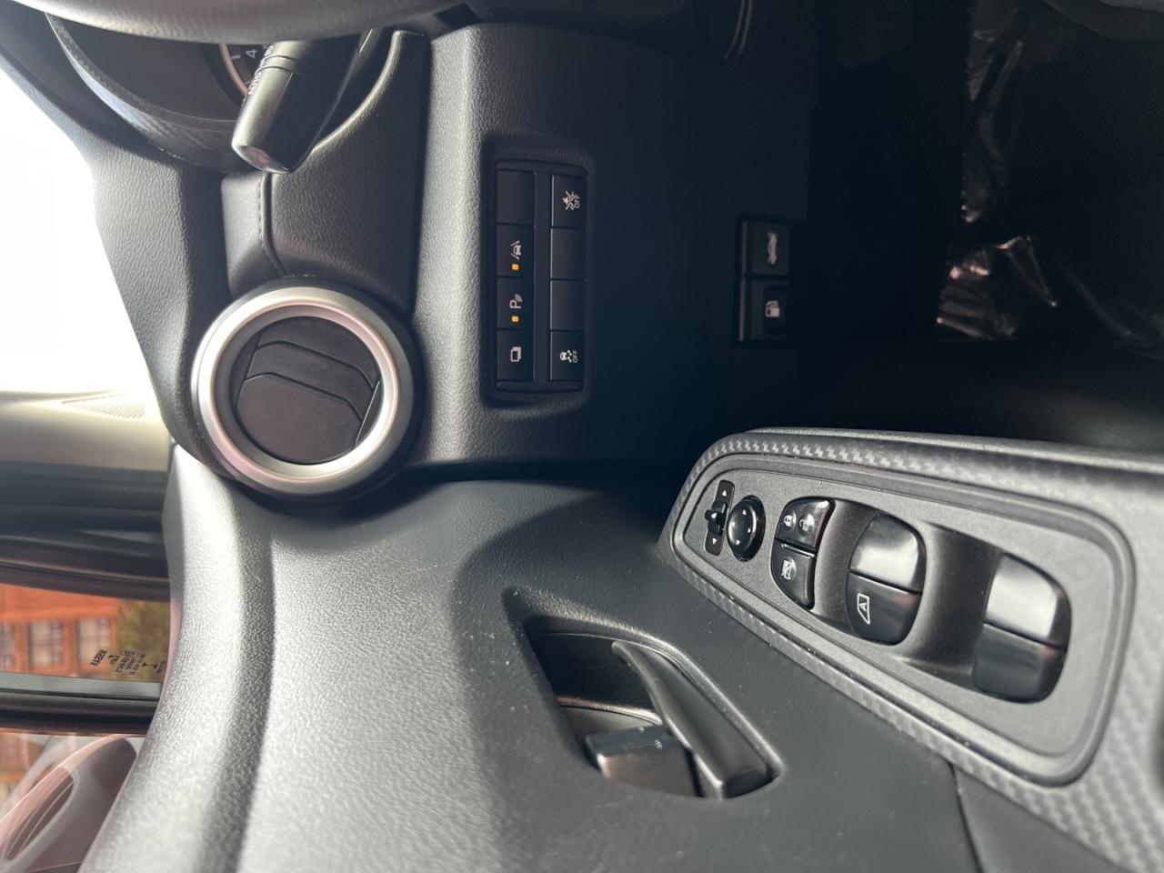 2021 Nissan Versa S CVT - Photo #20
