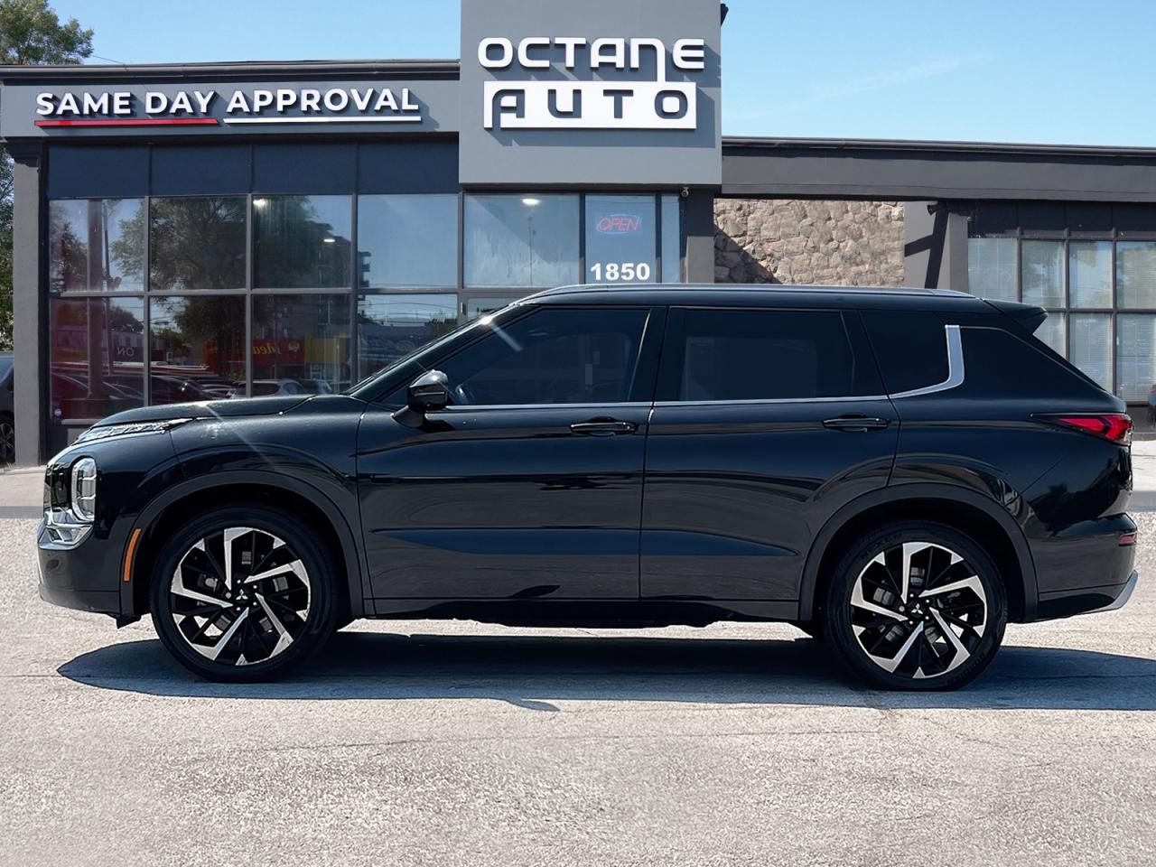 2022 Mitsubishi Outlander GT PREMIUM S-AWC - Photo #3