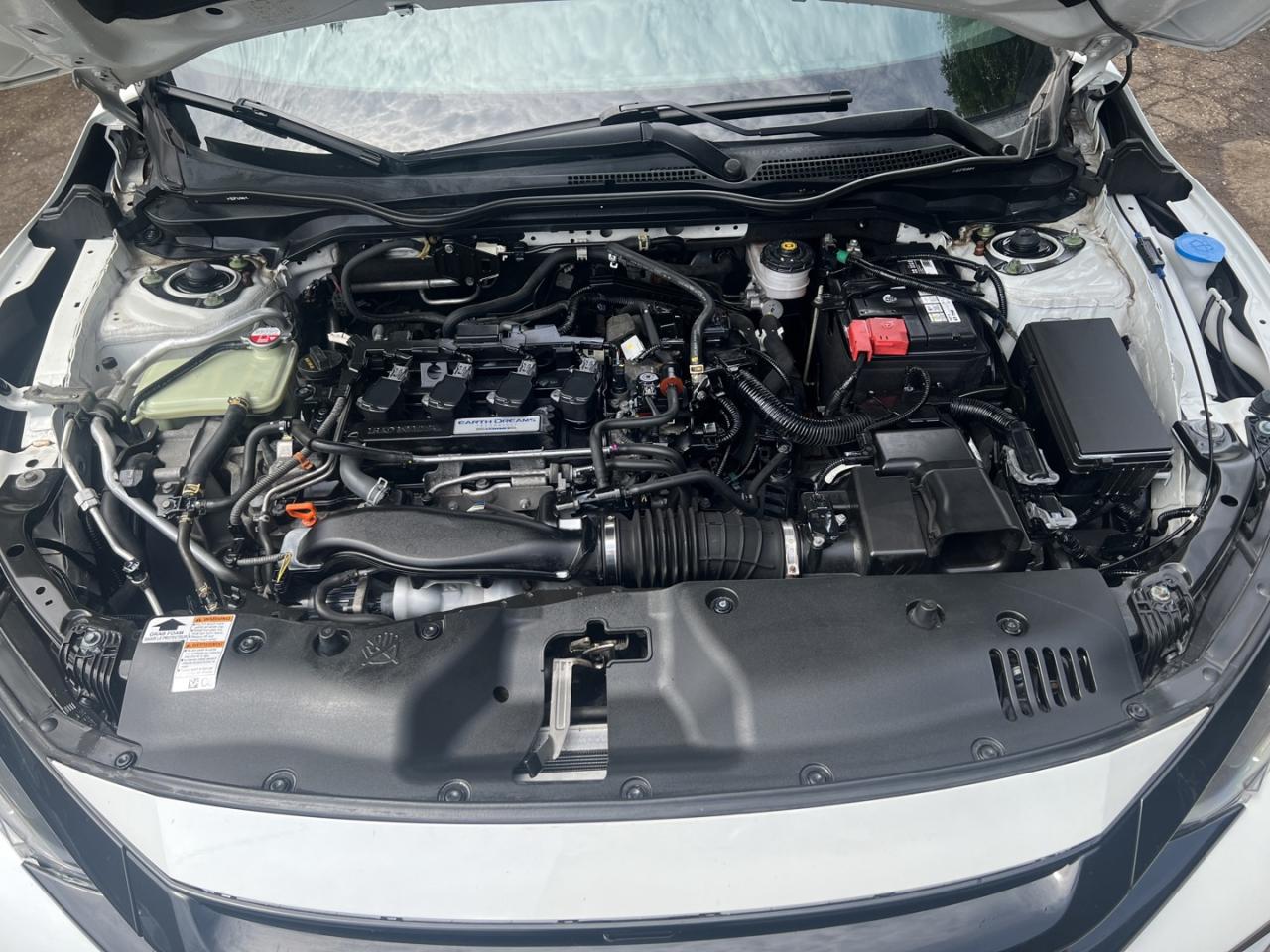 2017 Honda Civic Sport CVT - Photo #6
