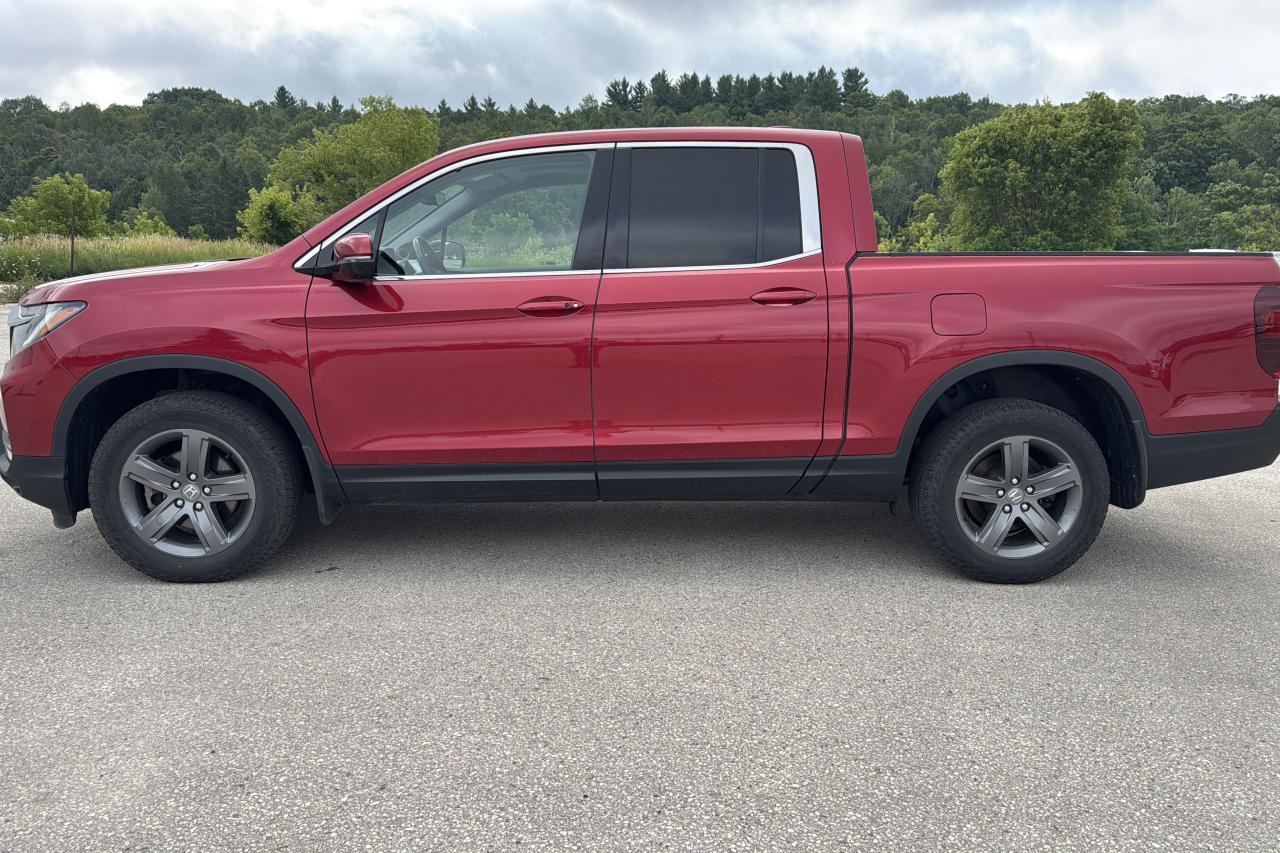 2022 Honda Ridgeline TOURING Photo1