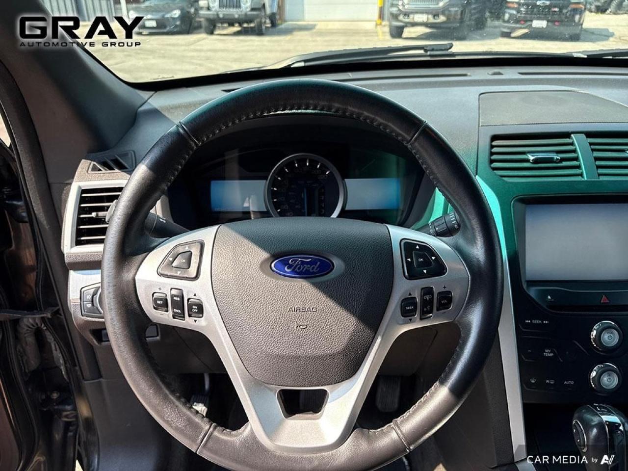 2015 Ford Explorer XLT/LEATHER/4WD/NO ACCIDENTS - Photo #10