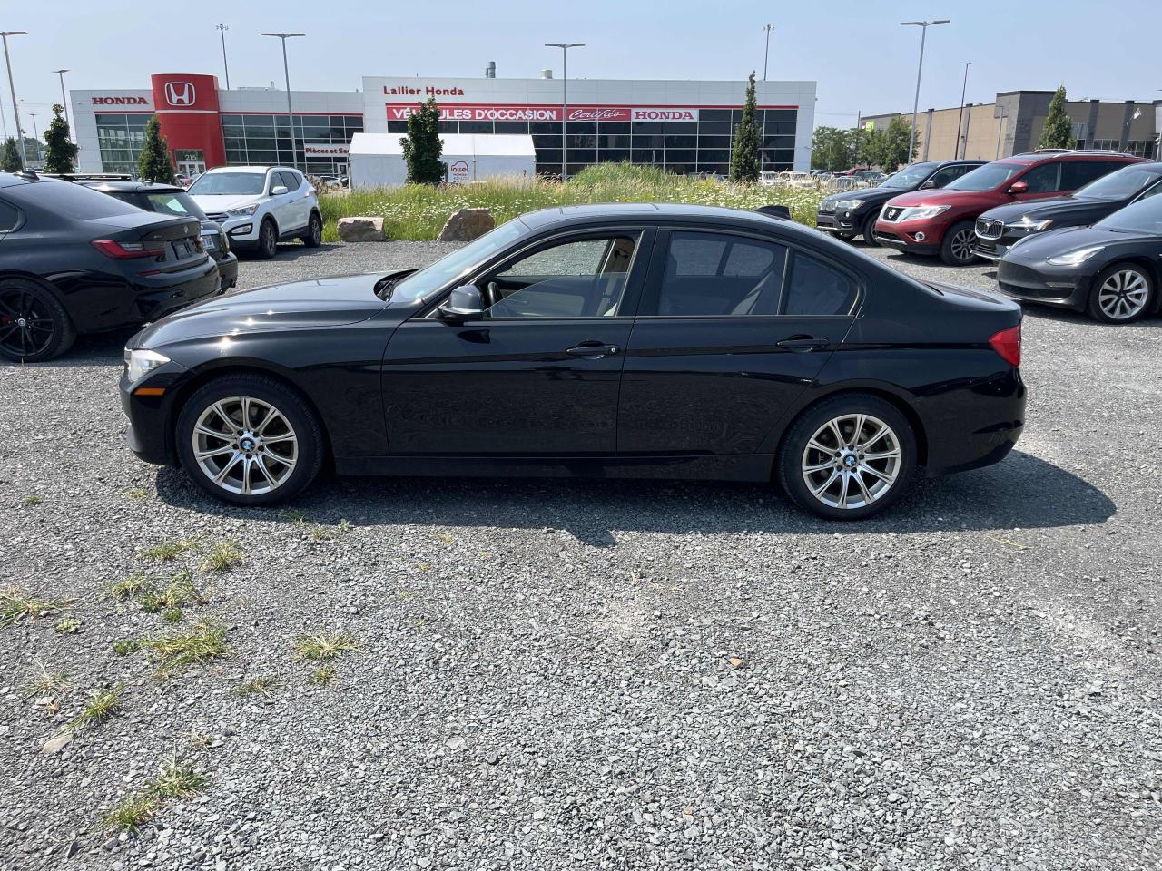 2013 BMW 3 Series 320i xDrive - Photo #3