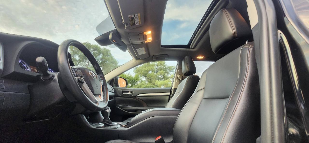 2019 Toyota Highlander AWD XLE Photo