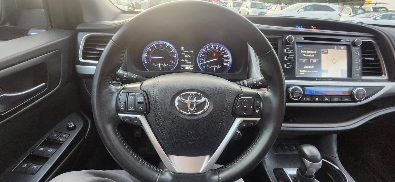 2019 Toyota Highlander AWD XLE Photo