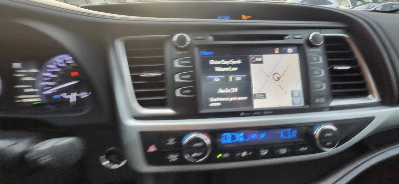 2019 Toyota Highlander AWD XLE Photo