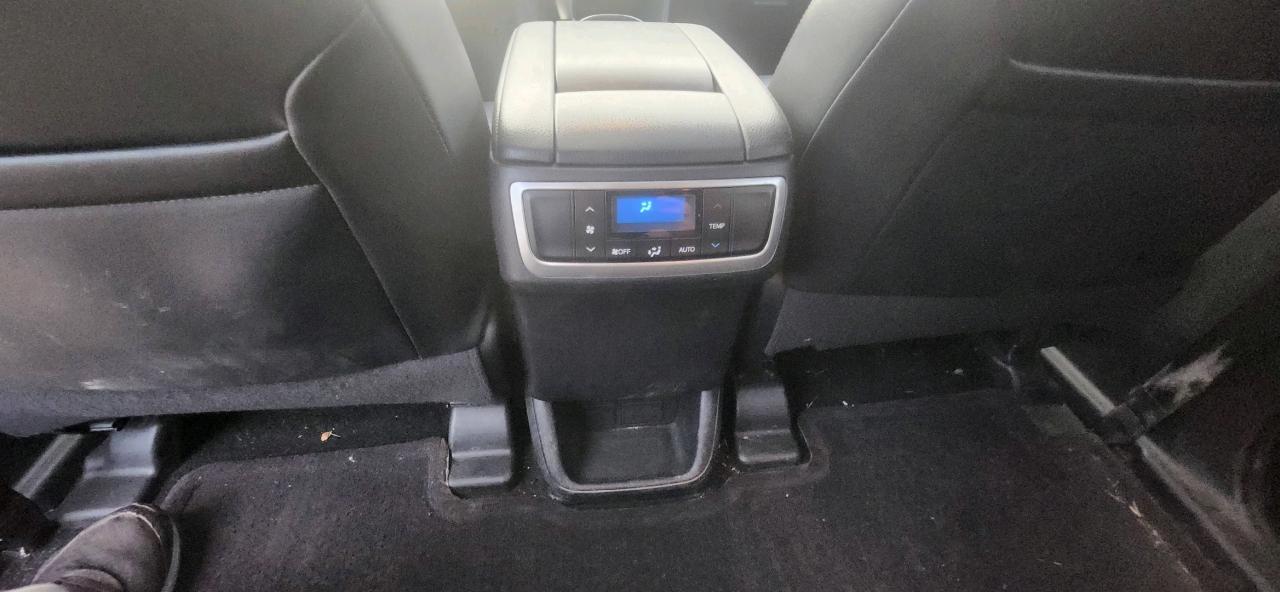 2019 Toyota Highlander AWD XLE Photo