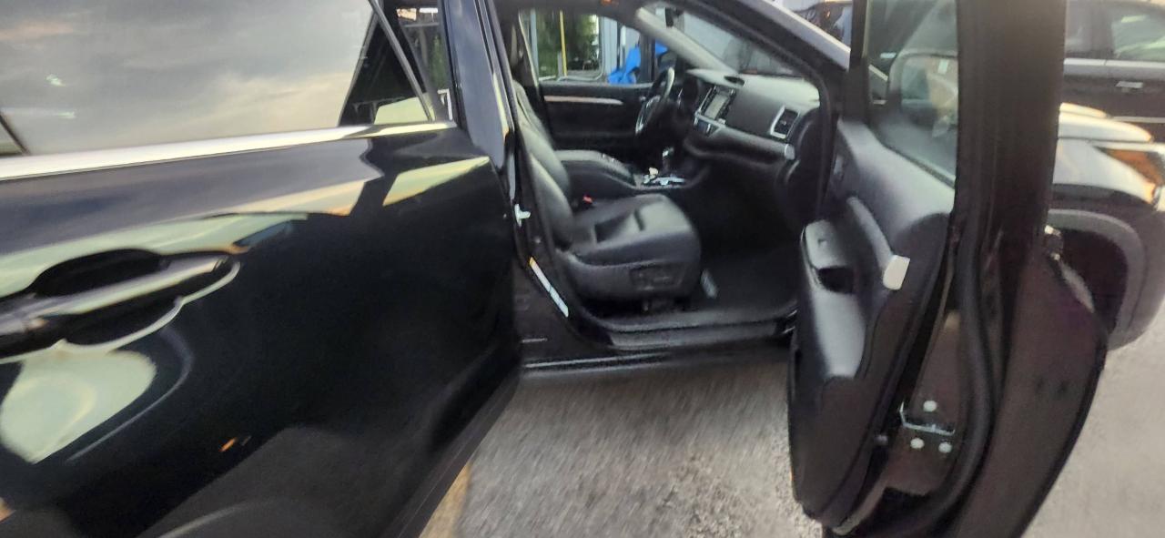 2019 Toyota Highlander AWD XLE Photo