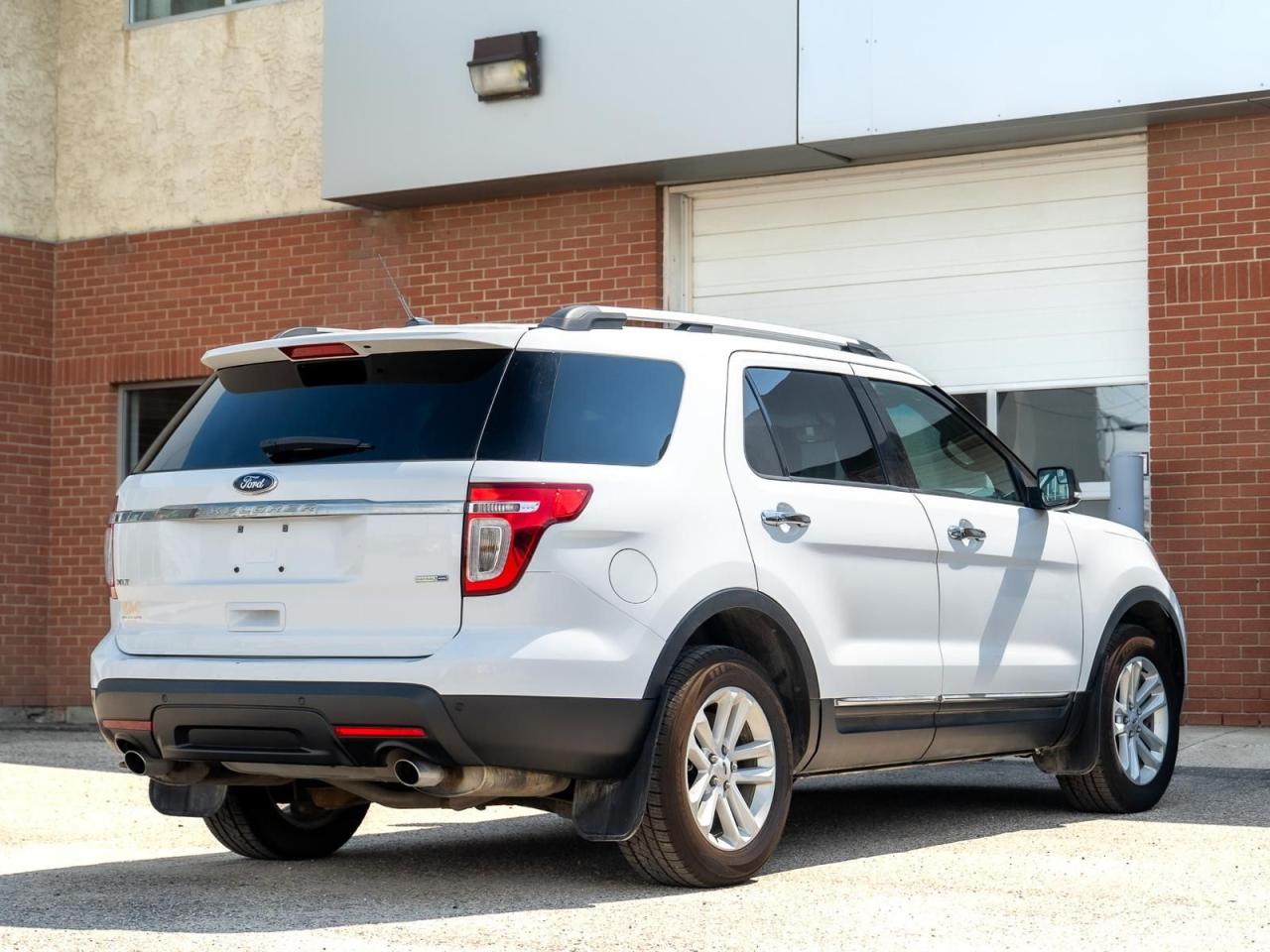 2015 Ford Explorer XLT - Photo #4