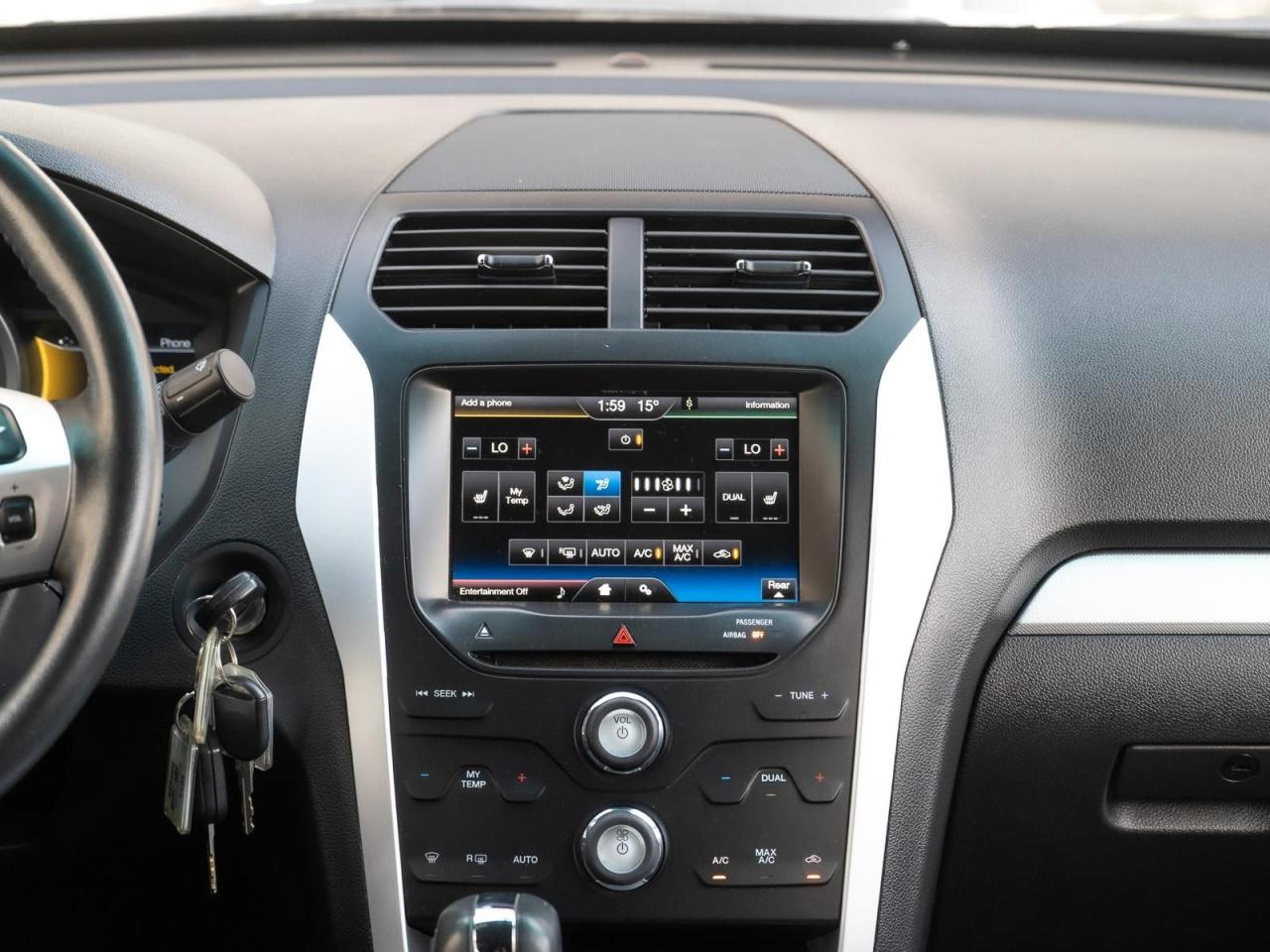 2015 Ford Explorer XLT - Photo #19