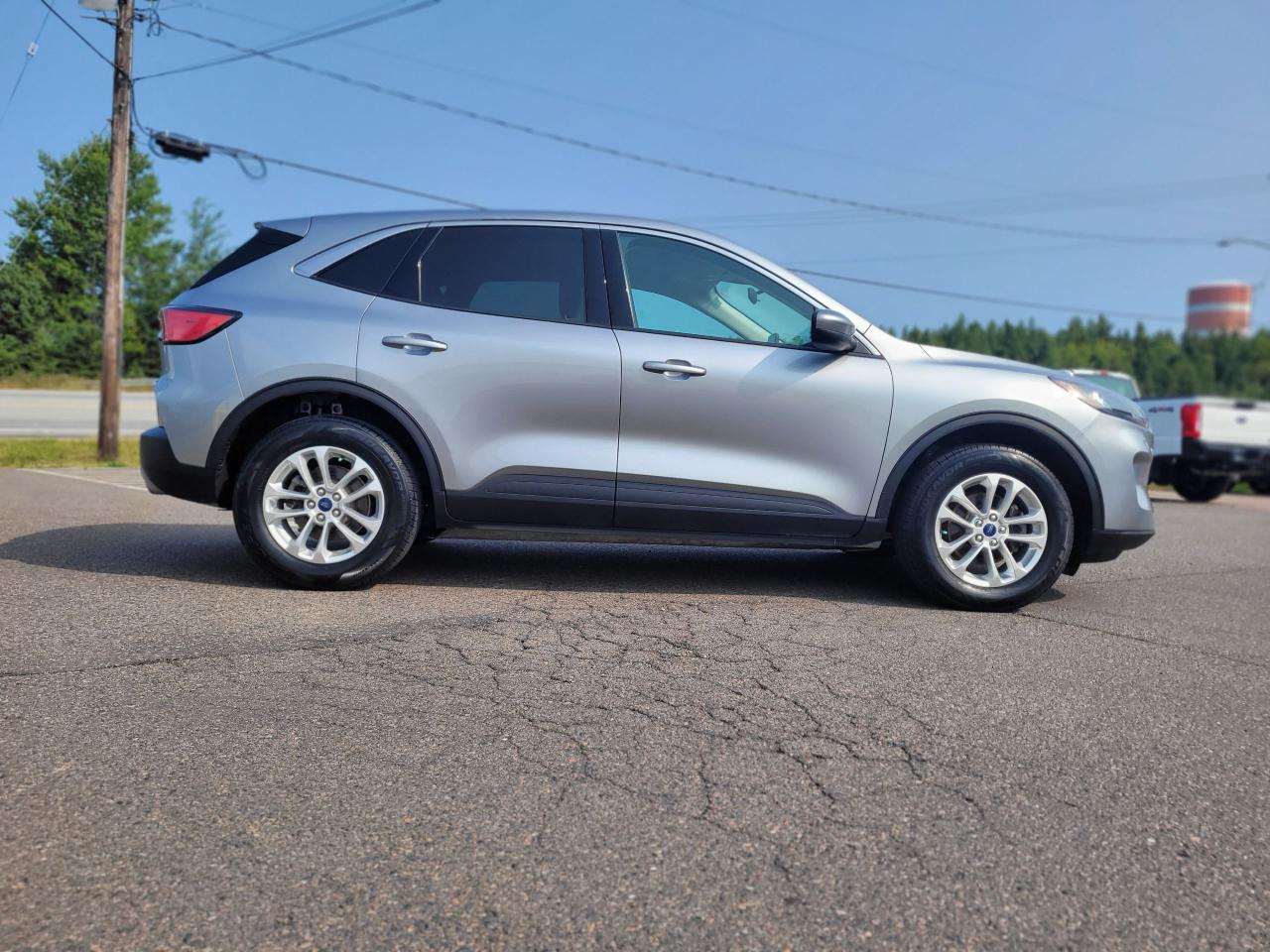 2021 Ford Escape SE AWD W/NEW TIRES Photo5