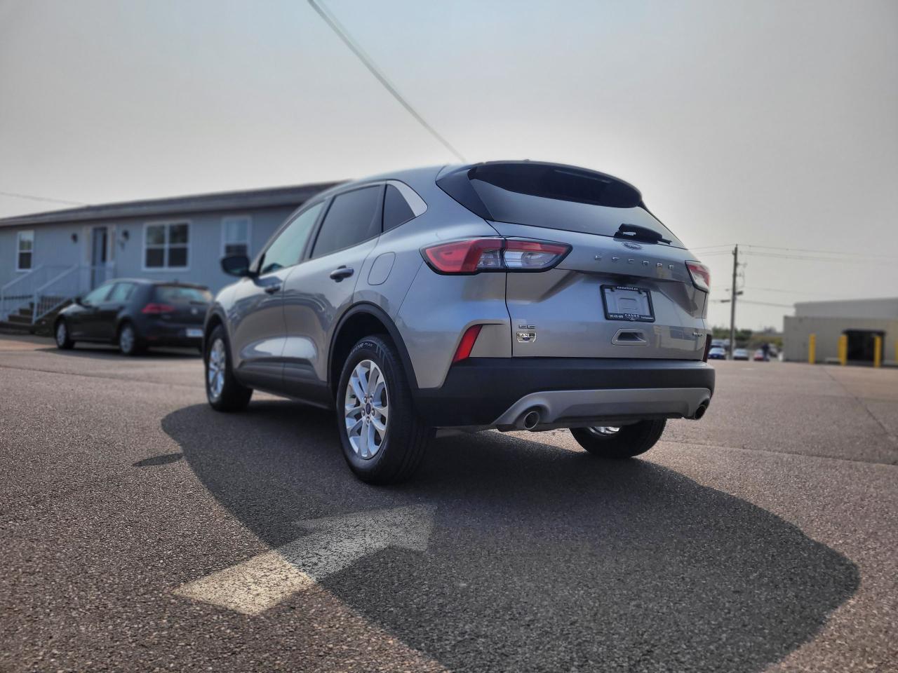 2021 Ford Escape SE AWD W/NEW TIRES Photo3
