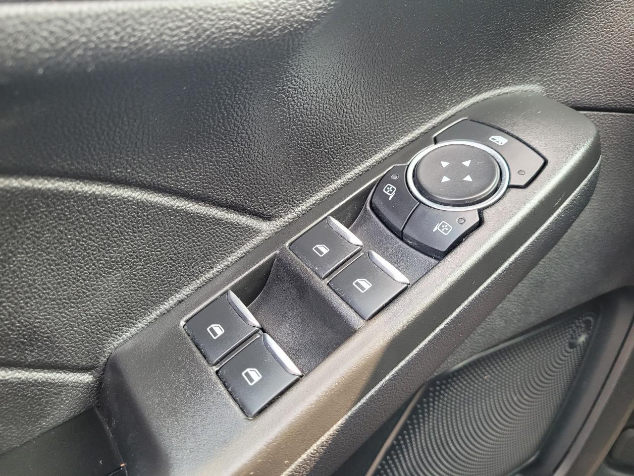 2021 Ford Escape SE AWD W/NEW TIRES Photo5