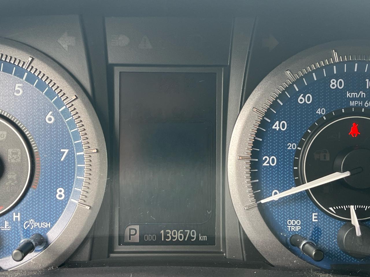2019 Toyota Sienna LE | PWR SLIDING DOORS | APPLE CARPLAY | - Photo #13