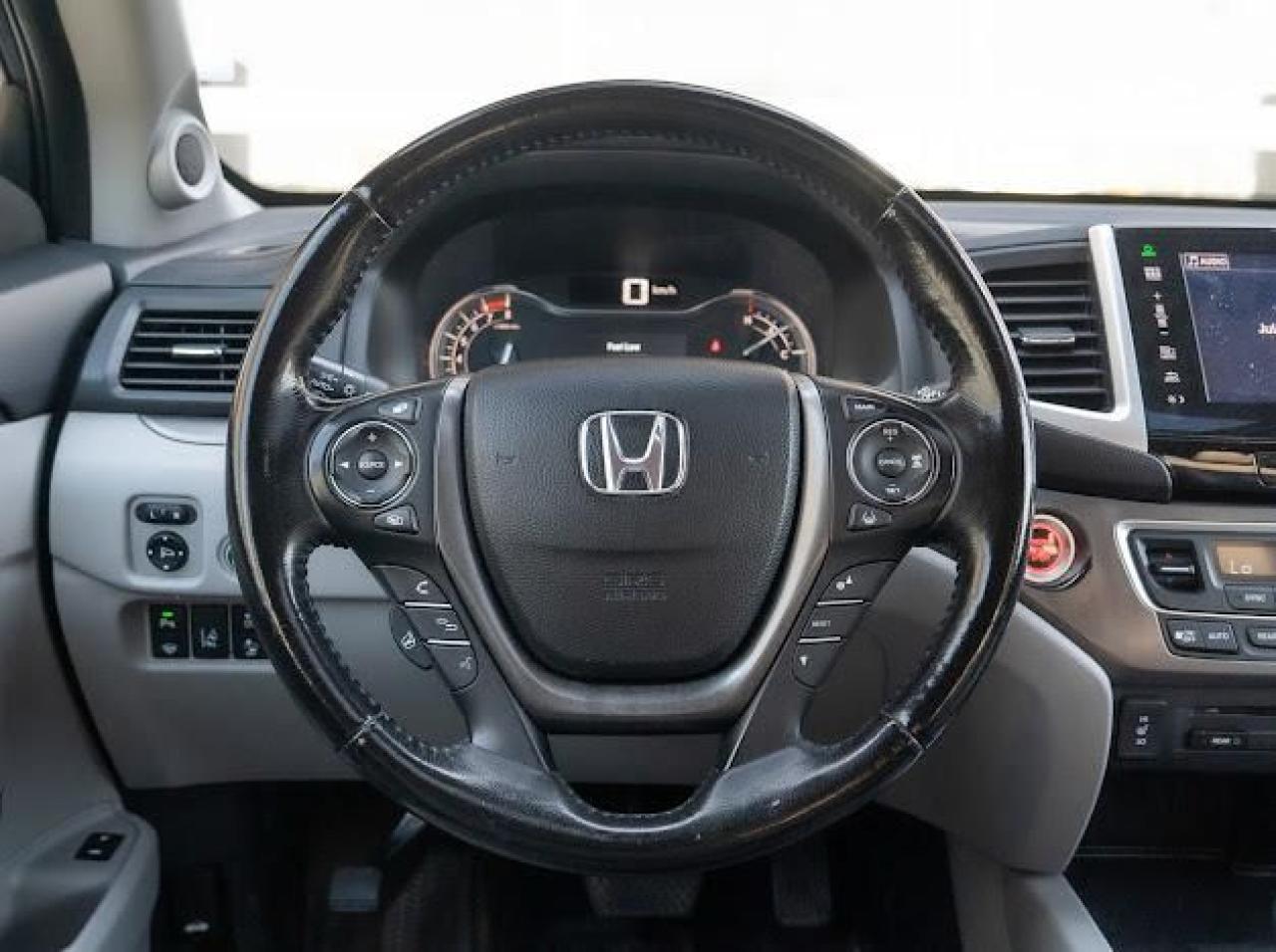 2016 Honda Pilot EX-L - Photo #20