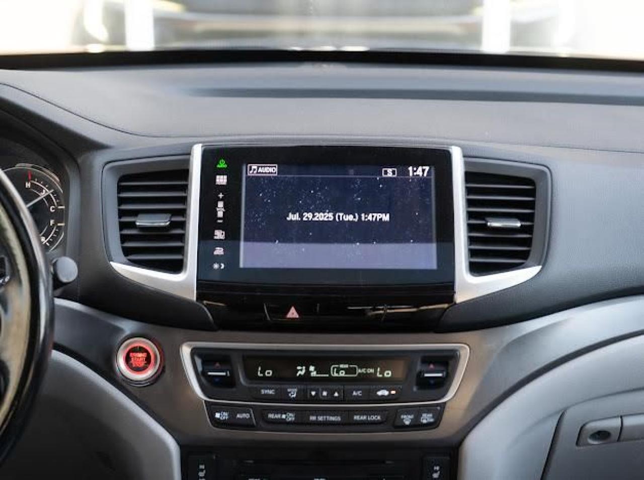 2016 Honda Pilot EX-L - Photo #24
