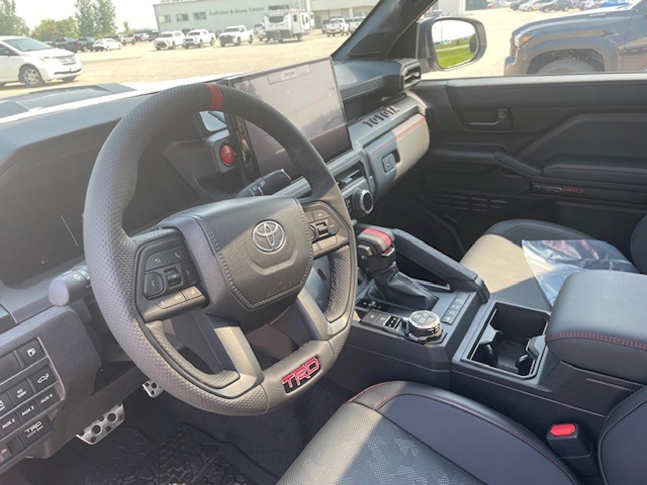 2025 Toyota Tacoma TRD Pro Photo4