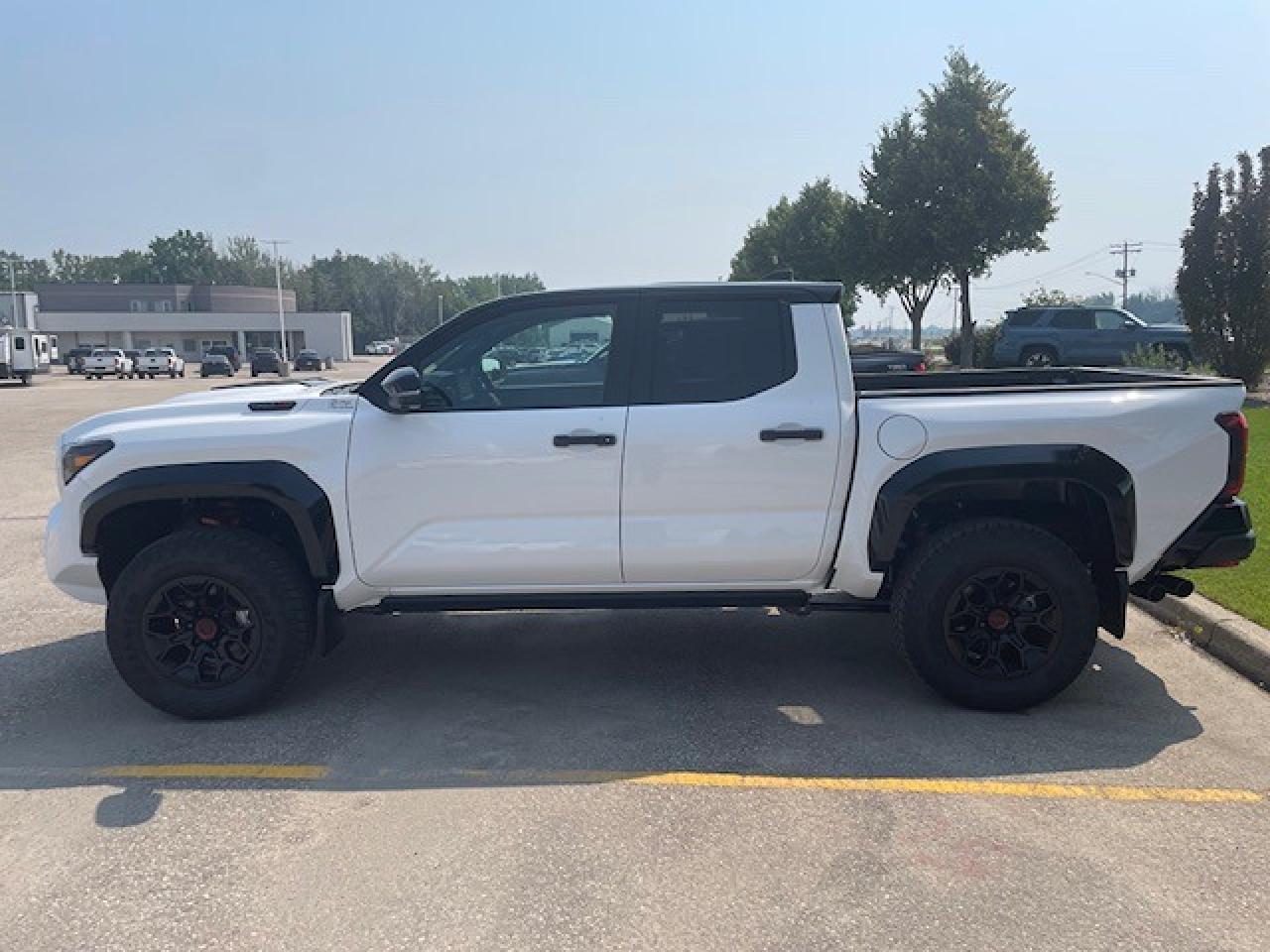 2025 Toyota Tacoma TRD Pro Photo1