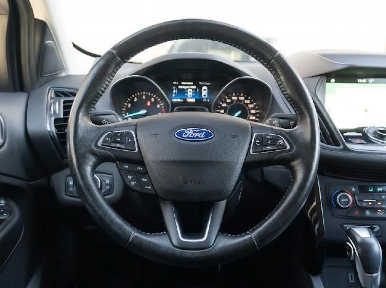 2019 Ford Escape Titanium - Photo #12