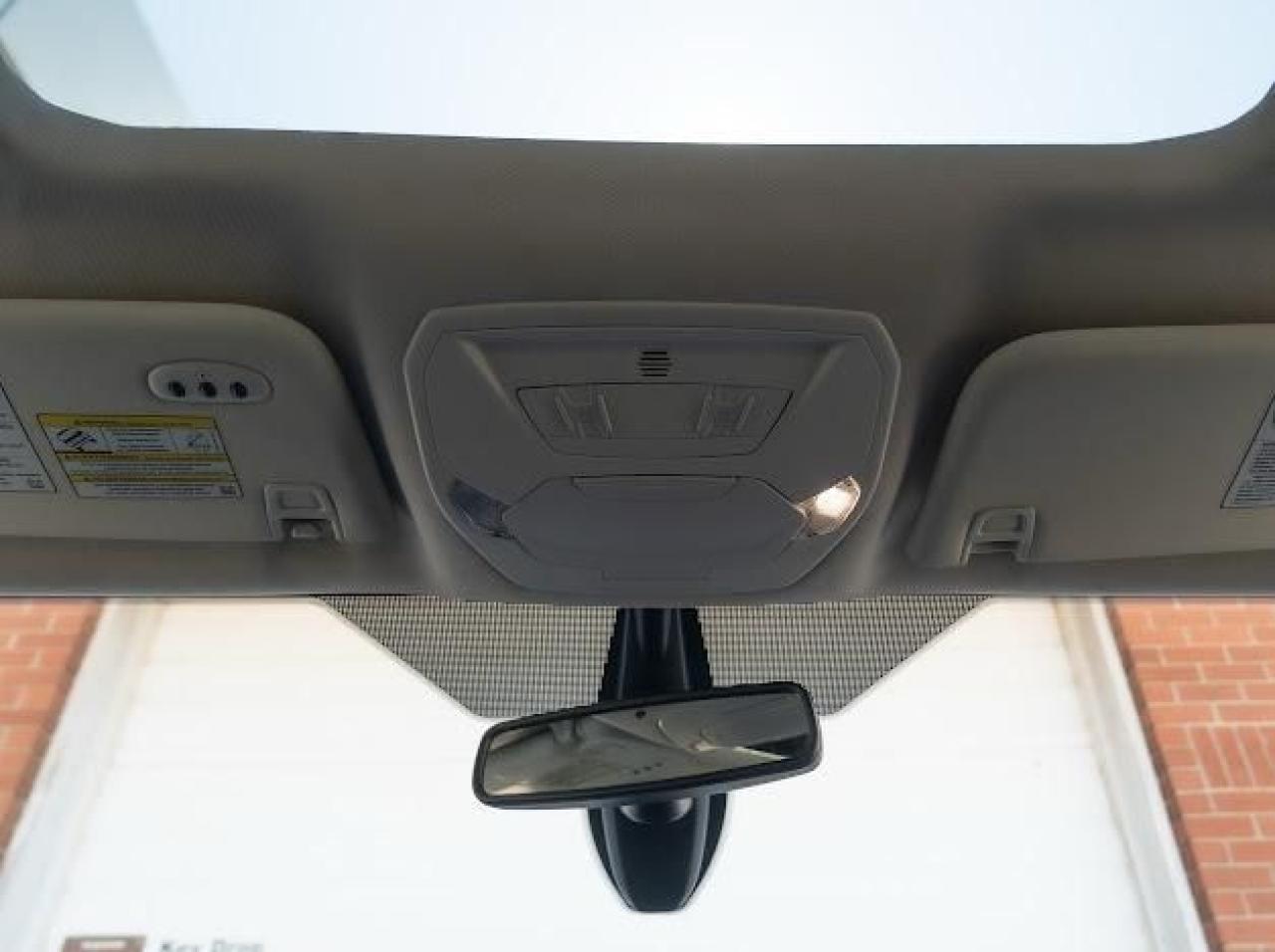 2019 Ford Escape Titanium - Photo #24